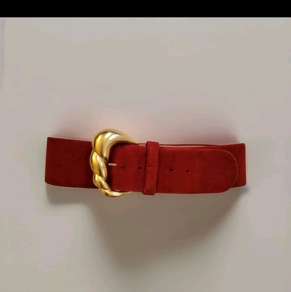 Y2K ANNE KLEIN Red Suede Leather Belt with Gold Buckle Sz M